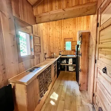 Prázdninový dům Chateau Feerique A La Cime Des Arbres